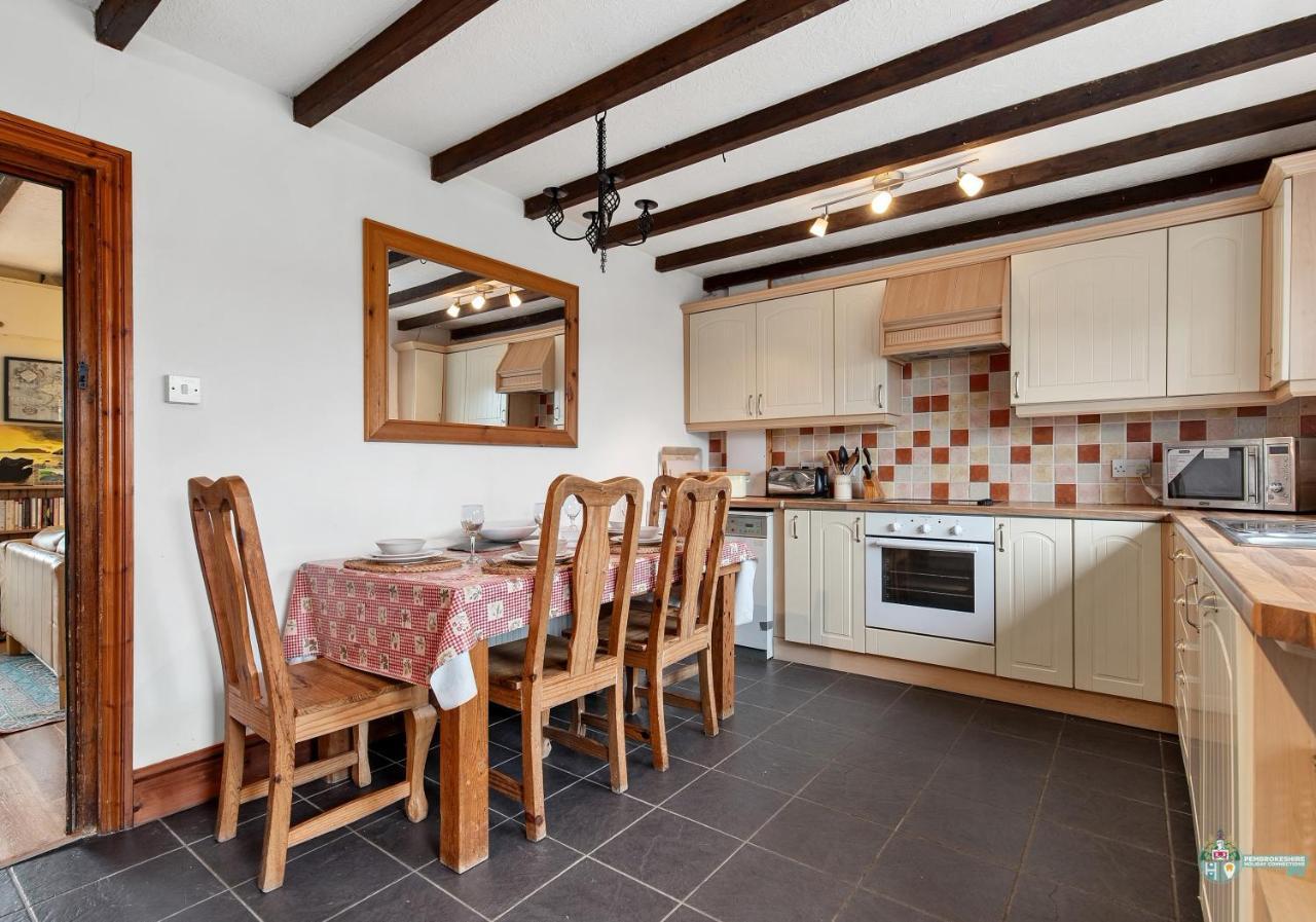 Lambston Cottage - A Pembrokeshire Home Away From Home Pelcomb Экстерьер фото